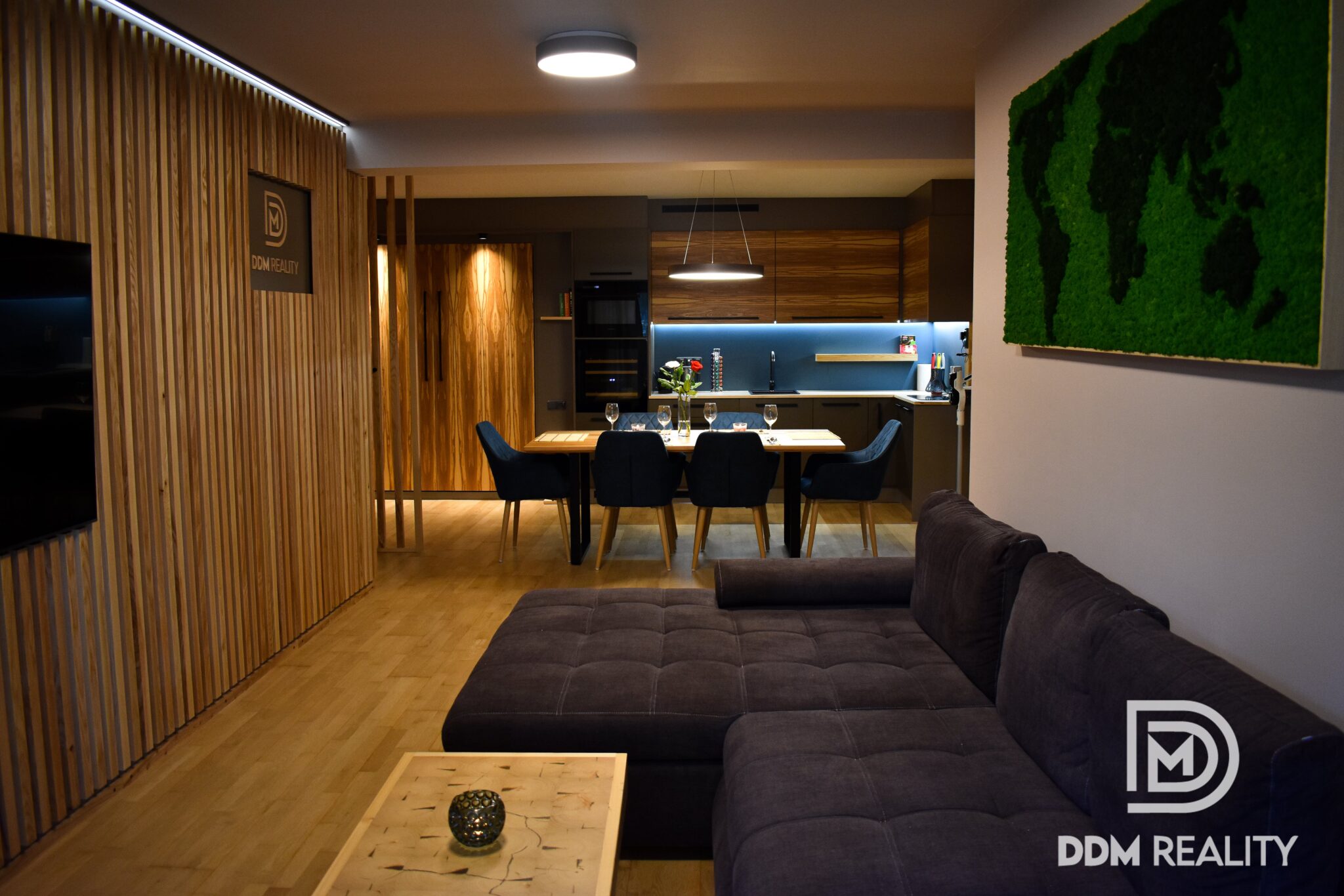 Apartmán ddmreality - Obývací pokoj s jídelnou
