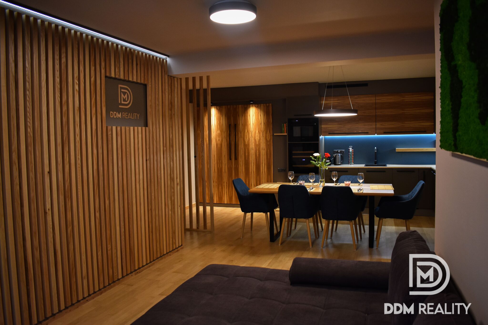 Apartmán ddmreality- Obývací pokoj s jídelnou