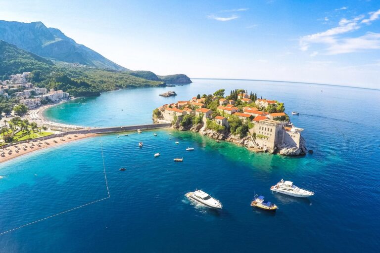 Tipy na výlet - Sveti Stefan - ddmreality