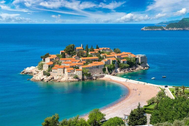 Tipy na výlet - Sveti Stefan - ddmreality