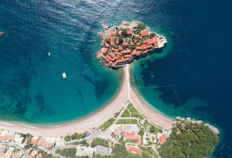 Tipy na výlet - Sveti Stefan - ddmreality